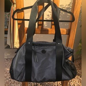 Lululemon Gym Duffle Bag